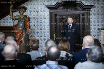 Dwór Artusa. Otwarcie wystawy związanej z polskim...