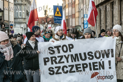 Gdańsk. Protest przeciw przymusowym szczepieniom na...