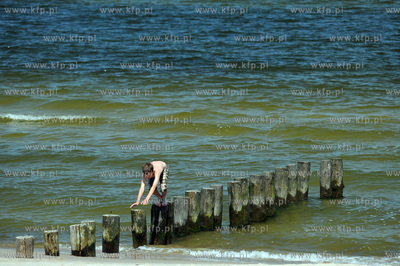 Dziwnow, plaza. Plazowicze  02.06.2009 fot. Wojciech...