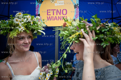 Gdynia. Park Rady Europy. Inauguracja sezonu letniego...