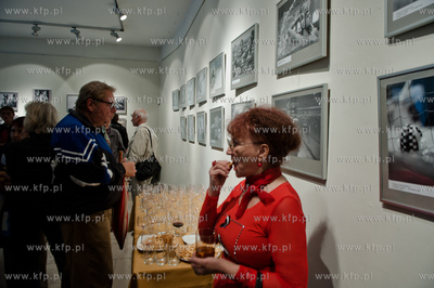 Gdansk. Nadbaltyckie Centrum Kultury. Uroczystosc wreczenia...