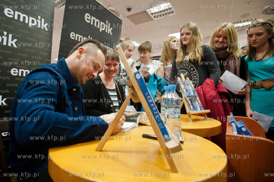 Gdansk. Salon Empik w C.H. Galeria Baltycka. Spotkanie...