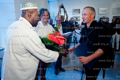 Gdansk. Nadbaltyckie Centrum Kultury. Uroczystosc wreczenia...