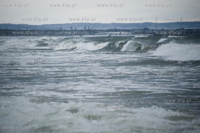 Ggansk. Gorki Zachodnie. Wysoka fala i calkowicie zalana...