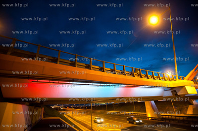 Gdansk. Wiadukt znajdujacy sie w ciagu al. Armii Krajowej,...