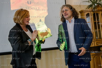 Restauracja Gryf w Zukowie. Promocja albumu Zukowo.
Nz...