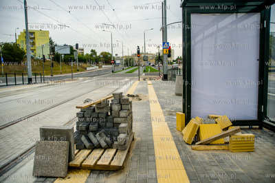 Gdansk. Ostatnie dni budowy linii tramwajowej na Morene....