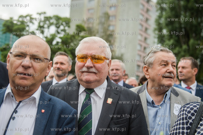 Gdańsk. Plac Solidarności. 38. rocznica podpisania...