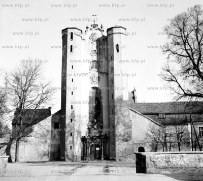 Katedra w Oliwie 1961 0000352z Fot. Zbigniew Kosycarz...