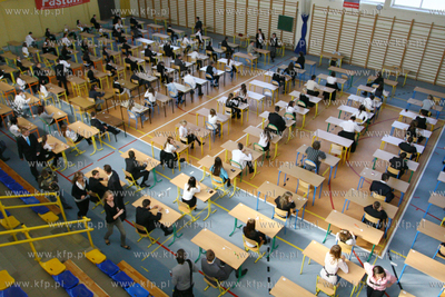 Swinoujscie. Gimnazjum Nr. I. Egzamin z czesci humanistycznej...