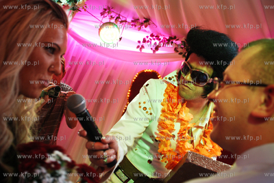 Swiatynia Milosci autorski projekt Robert Rumasa i...