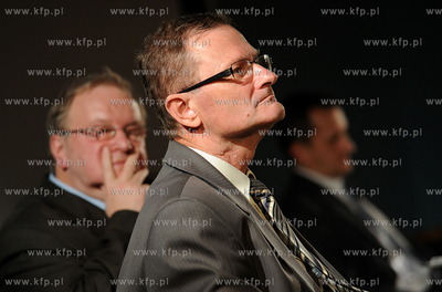 Gdansk. Uniwersytet Gdanski. Konferencja pt "Korzenie...