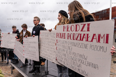 Gdańsk. Marsz Ponad Podziałami 6.02.2019 / fot. Rafał...