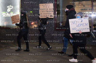 Gdynia. Protest samochodowy wobec kontrowersyjnego...