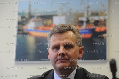 Minister Aleksander Grad w Stoczni Gdynia.
17.09.2008
fot....