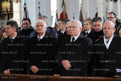 Msza za zmarlych w katastrofie samolotu prezydenckiego....