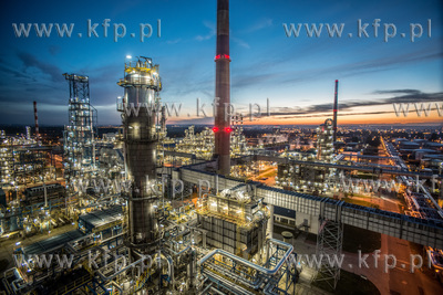 Rafineria Grupy Lotos. 24.09.2015 fot. Wojtek Jakubowski...