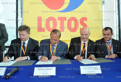 Otwarcie pierwszej w Polsce bazy paliw LOTOS Tank dla...