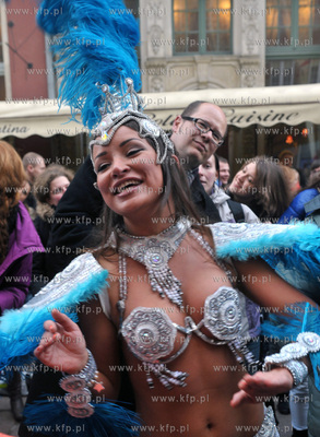 Na 100 dni przed rozpoczeciem Euro2012 na ulicy Dlugiej...