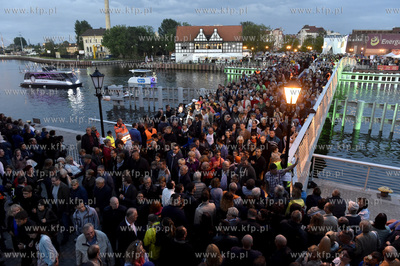 Gdańsk. Uroczyste otwarcie kładki na Ołowiankę....