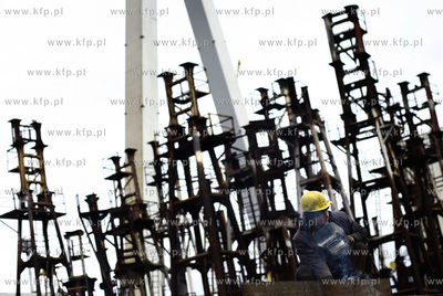 Stocznia Gdynia S.A. 18.03.2009 fot. Krzysztof Mystkowski...