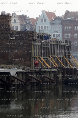 Spichlerz Woli Leb na Wyspie Spichrzow w Gdansku. 19.02.2014...