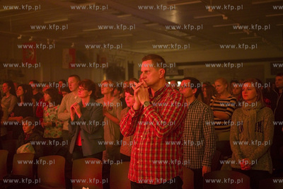 Gdańsk. Sala BHP Stoczni Gdańskiej. Koncert chrześcijańskiego...