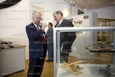 Gdynia. Muzeum Marynarki Wojennej. Wernisaż wystawy...