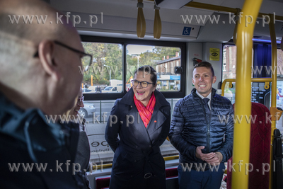 Prezentacja tramwajów tramwaje PESA Jazz Duo wyposażonych...