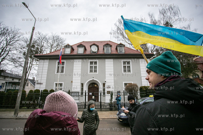 Stand With Ukraine. Pikieta przy Konsulacie Generalnym...
