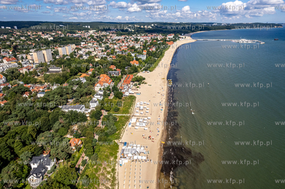 Wejscie na plażę nr 32A i 33  w Sopocie.
01.08.2022
fot....
