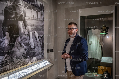 Oprowadzanie dziennikarzy po wystawie stałej MIIWŚ.
08.07.2024
fot....