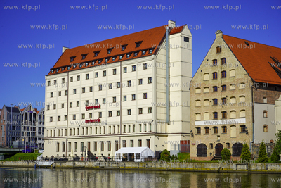 Gdańsk. Qubus Hotel oraz Błękitny Baranek - oddział...