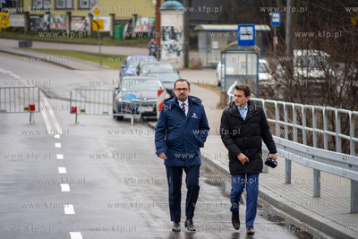Oficjalne otwarcie wiaduktu w Niestępowie, który...