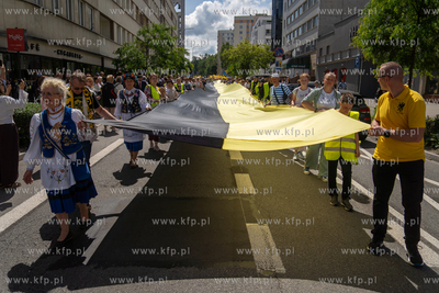 27. Światowy Zjazd Kaszubów w Gdyni. Kaszubki Przemarsz...