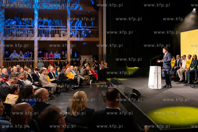 Gdańsk. Teatr Szekspirowski. Szymon Hołownia zainaugurował...