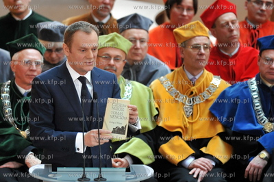 Obchody 40-lecia Uniwersytetu Gdanskiego. n/z premier...