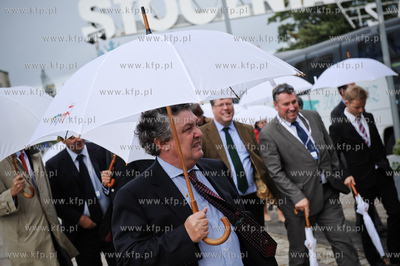 Gdansk. Plac Solidarnosci. Wizyta Komitetu Stalych...