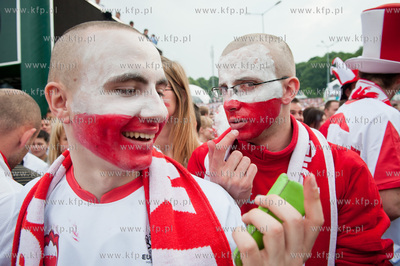Gdansk. Strefa Kibica na Placu Zebran Ludowych gdzie...