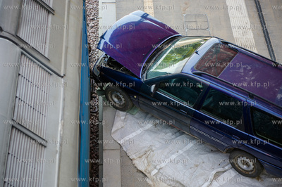 Gdansk. Cwiczenia Strazy Pozarnej na nowo budowanym...