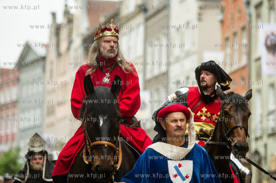 Gdansk. Swieto Miasta.  Parada Gdansczan - Wiwat Gdansk....