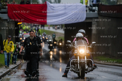 Gdańsk. Manifestacja Komitetu Obrony Demokracji pod...