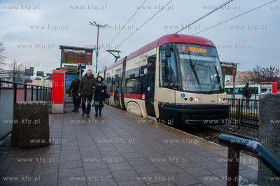 Gdańsk. Przystanek tramwajowy Brama Wyżynna.
24.01.2018
fot....