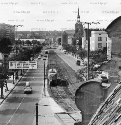 Gdansk widok z Bramy Zulawskiej na ul. Elblaska pozniejasza...