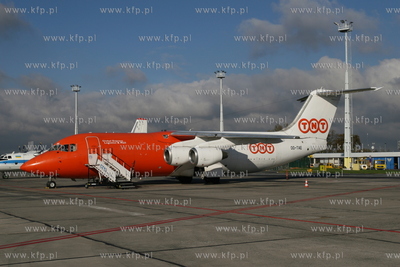 Gdansk , Rebiechowo Nz. Samolot Avro firmy TNT
22.10.2007
fot....