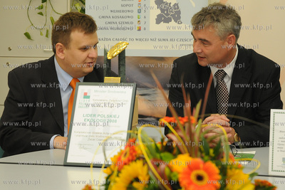 Komunalny Zwiazek Gmin " Doliny Redy i Chylonki " z...