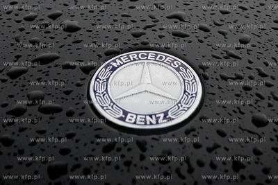 Salon Autoryzowanego Dalera i Servisu Mercedesa Benz...