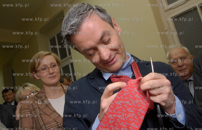 Slupsk. Otwarcie biura poselskiego  Roberta Biedronia...