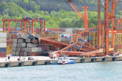 Przystan promowa Stena Line w Gdyni. Wychodzacy w podroz...