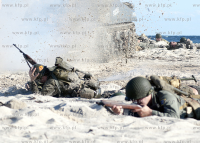 D DAY Hel 2013. Na plazy w Helu odbyla sie kolejna...